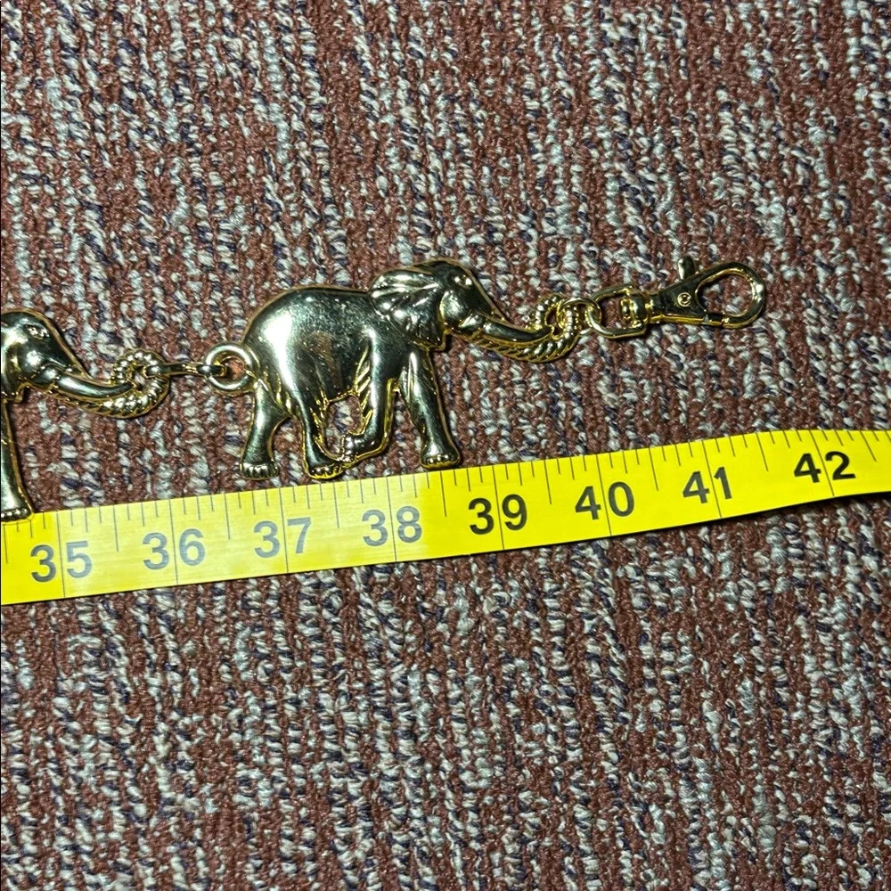Vintage gold tone metal elephant link belt women’s 42” statement chain belt